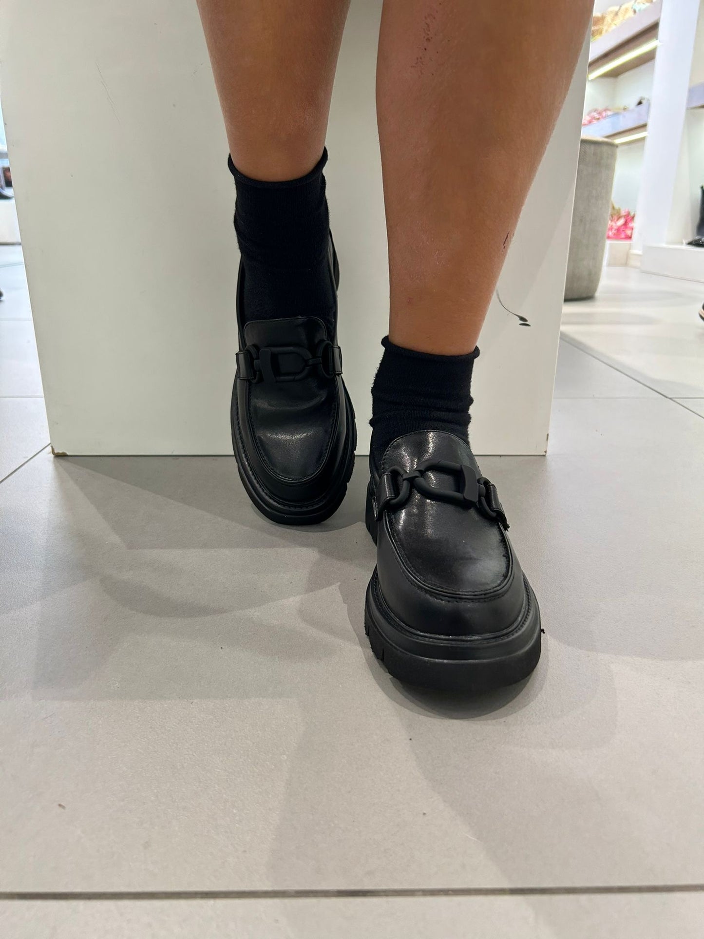 gold mocassino accessorio