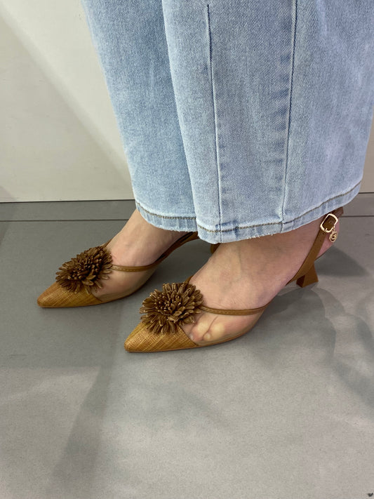 gold sling back con fiore