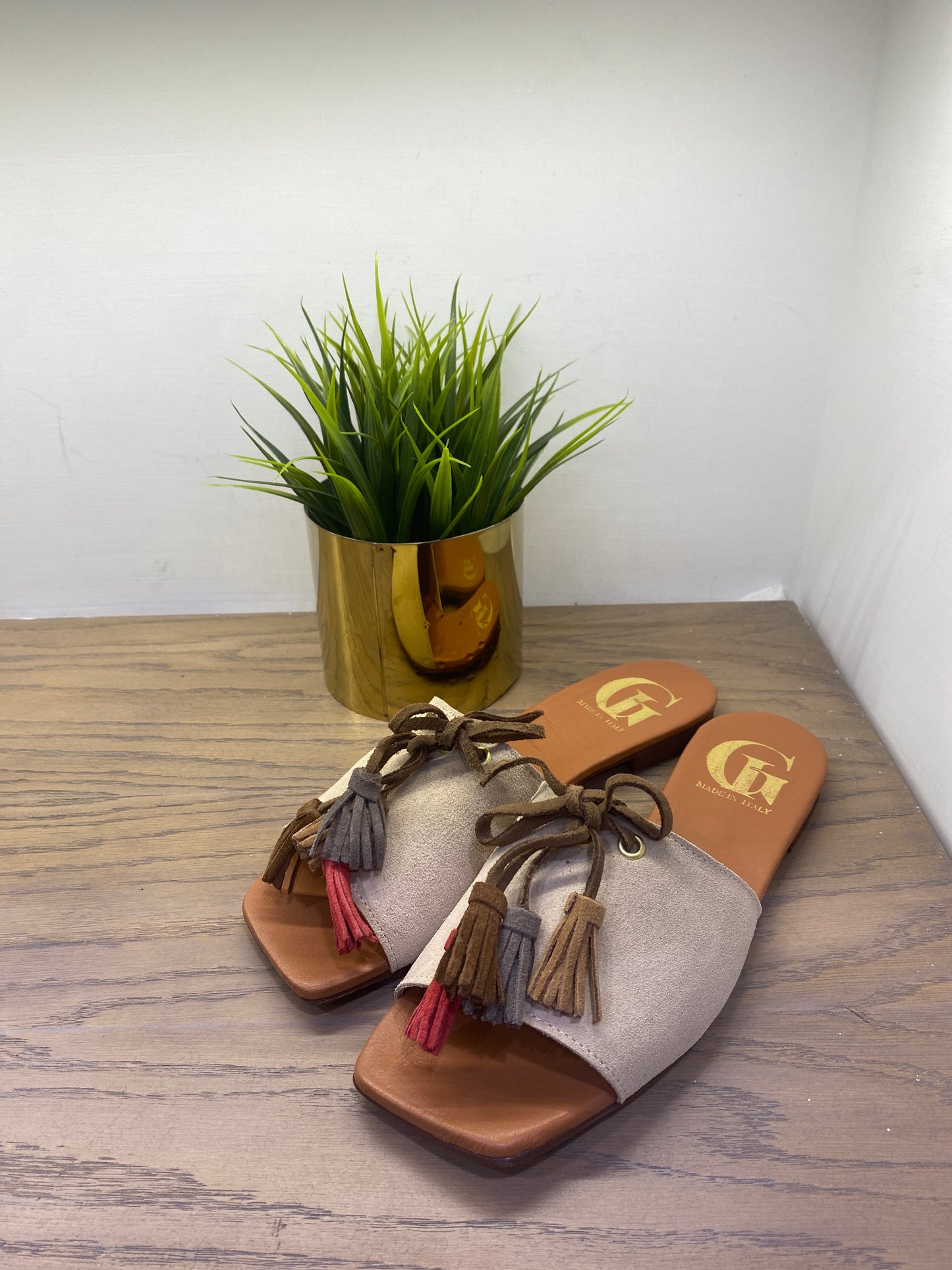 giovi sandalo fascia nappine