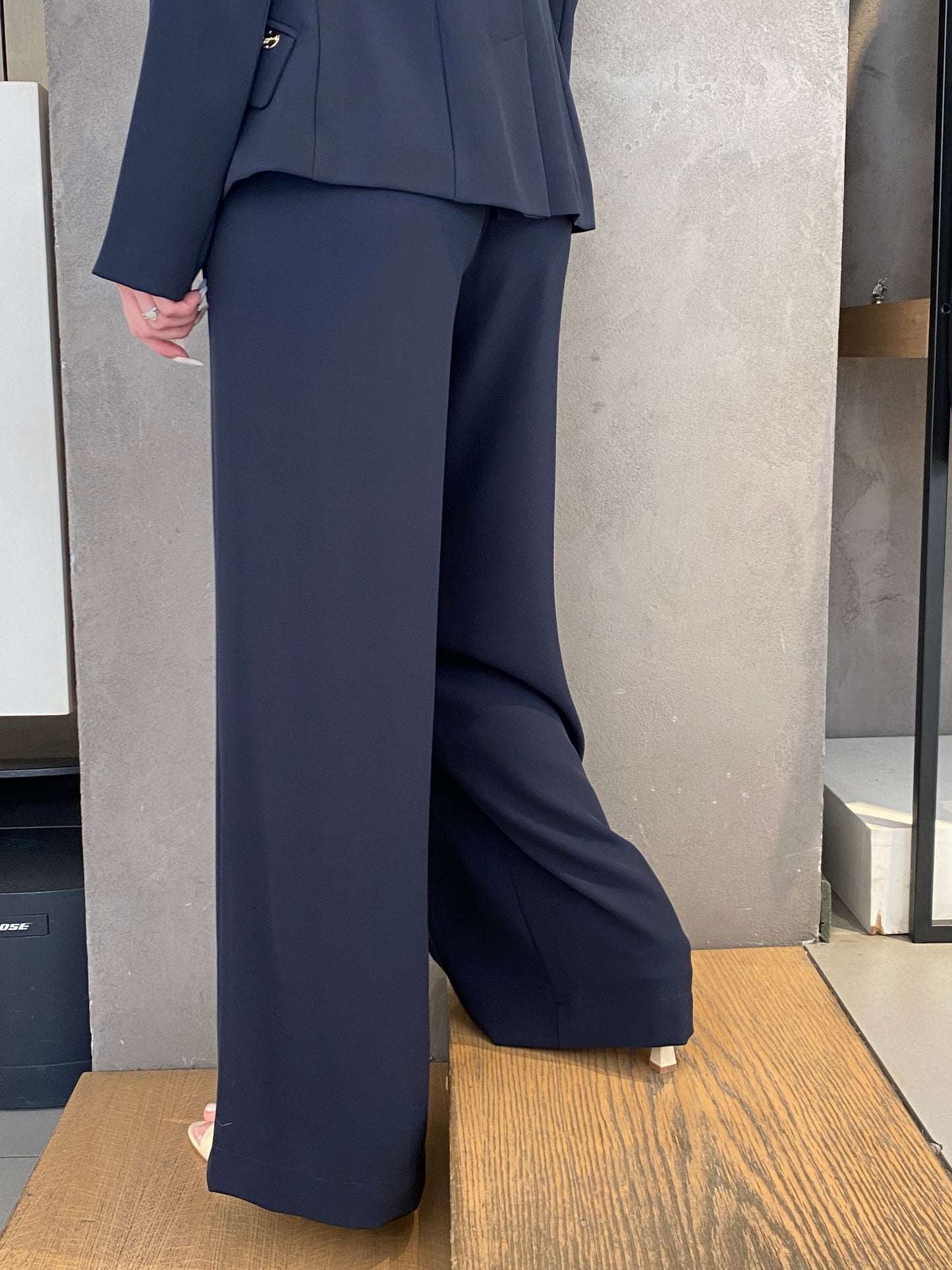 egg pantalone palazzo