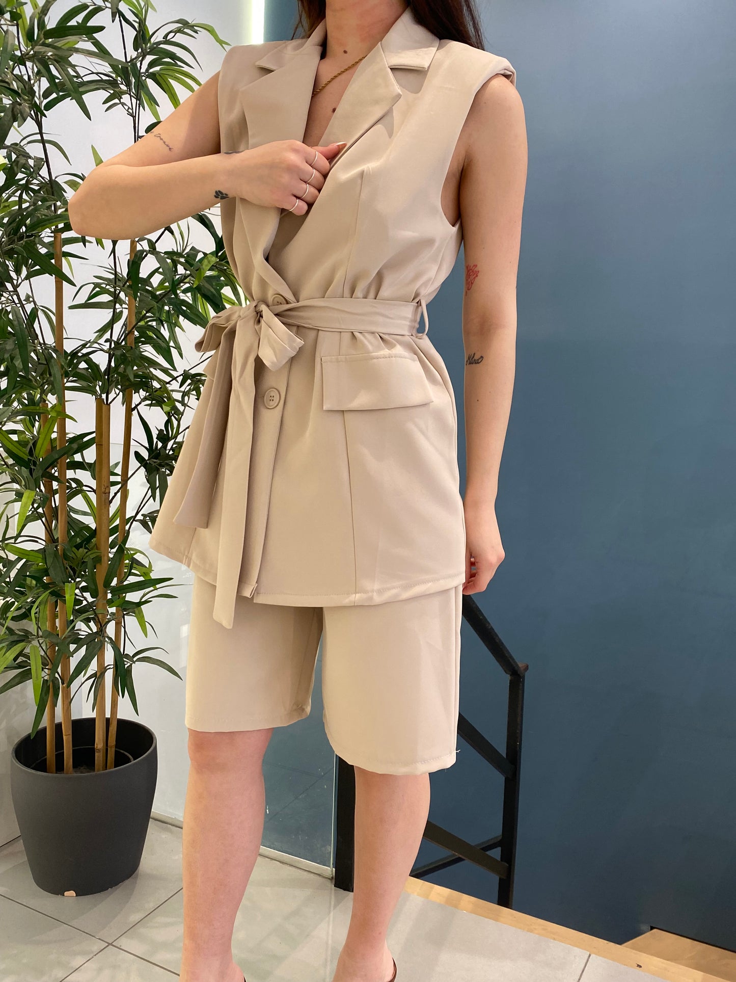 isabel cordset gilet + bermuda