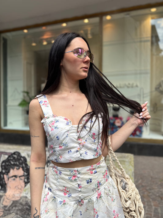glamorous top fiore e farfalle