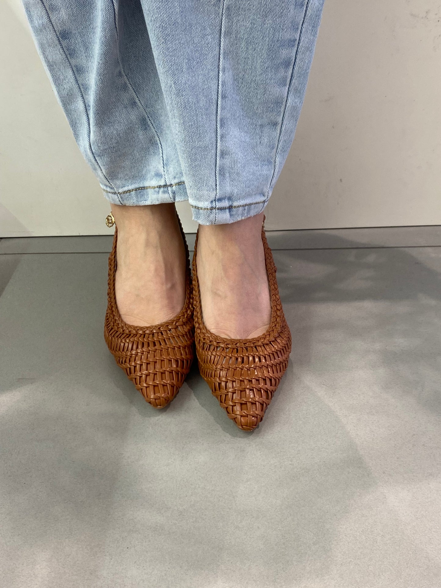 gold sling back tacco alto traforata