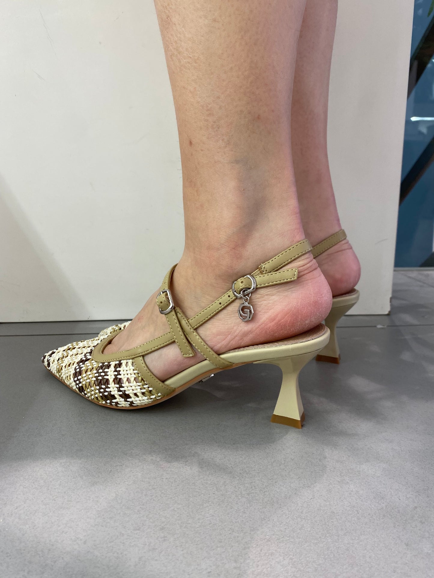 gold sling back raffia