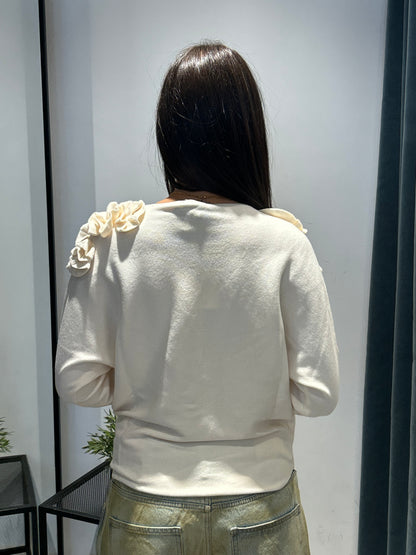 ornella b pull rouches spalla