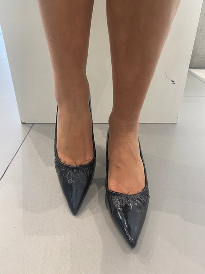 gold decollete punta arriccio