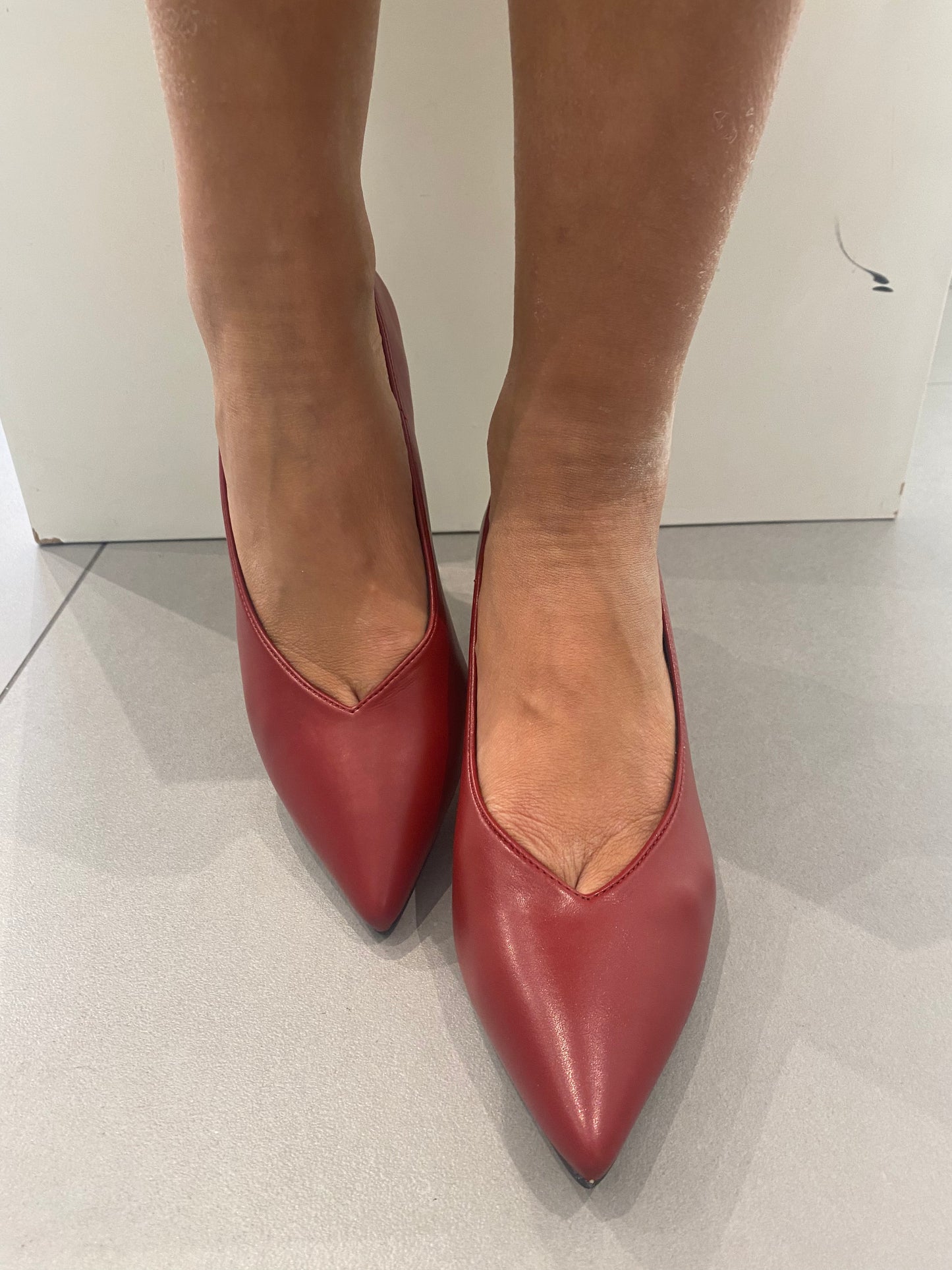 gold decollete basso in pelle