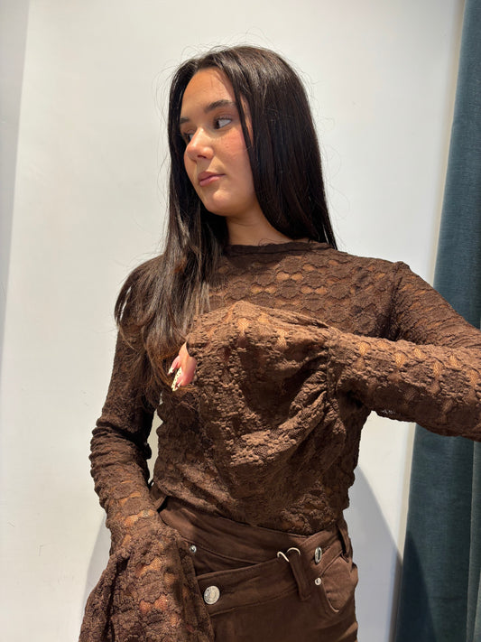 monique maglia ricamata